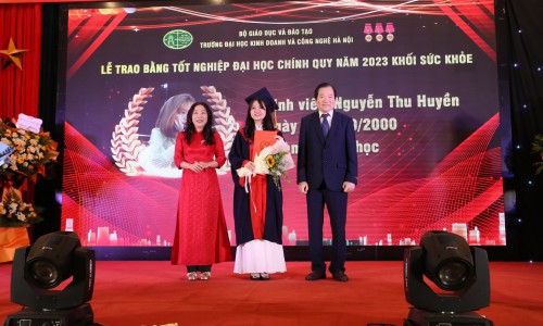 Đại học Kinh doanh và Công nghệ Hà Nội thông tin tuyển sinh 2023