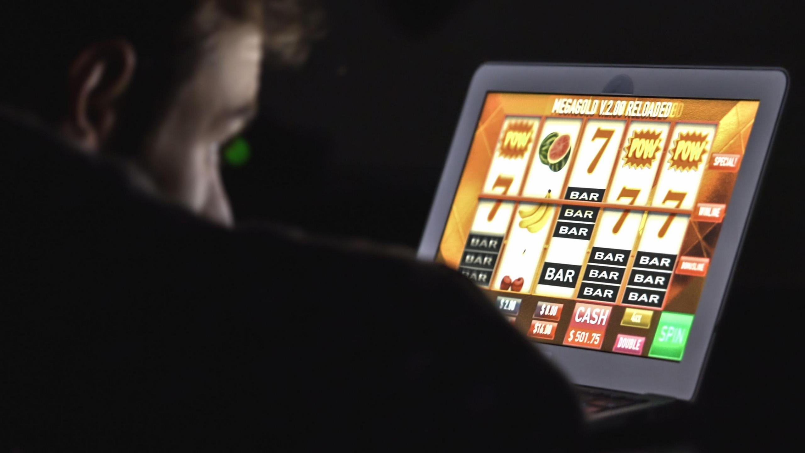 The Psychology of Gambling: How to Stay in Control While Playing